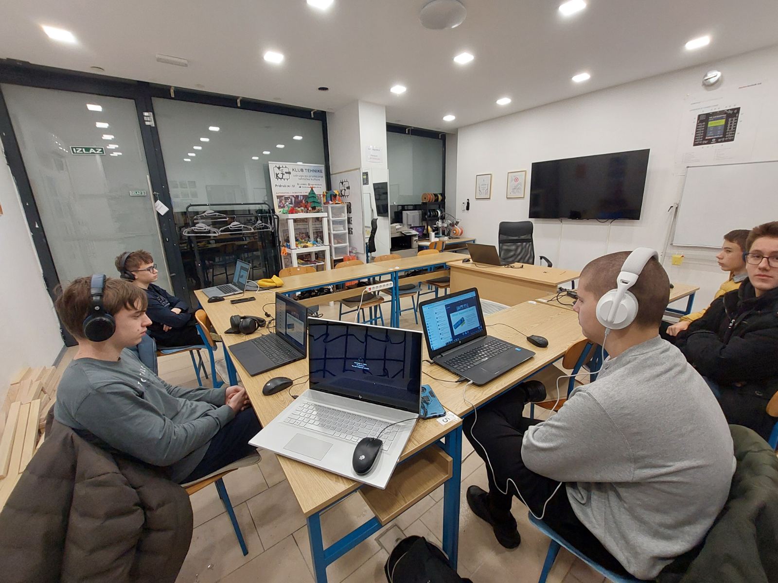 Youth Hacking 4 Freedom 2026 – mladi realiziraju svoje ideje korištenjem tehnologije